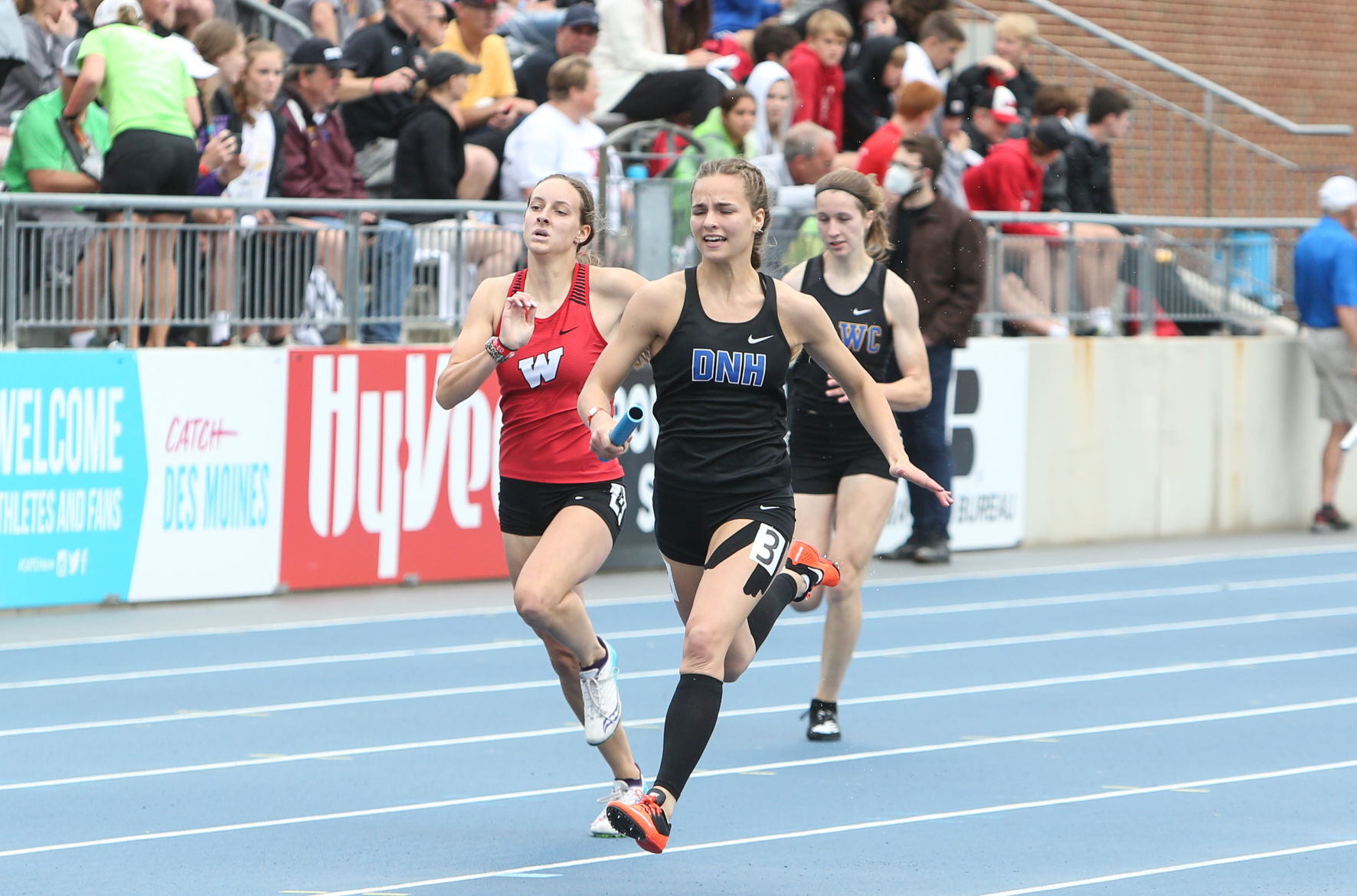 Dike-New Hartford 4x 200 - 2.jpg